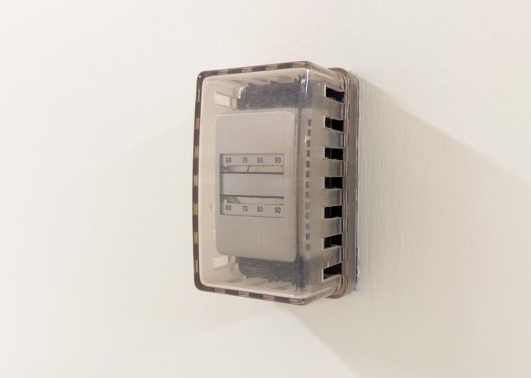 AC circuit breaker